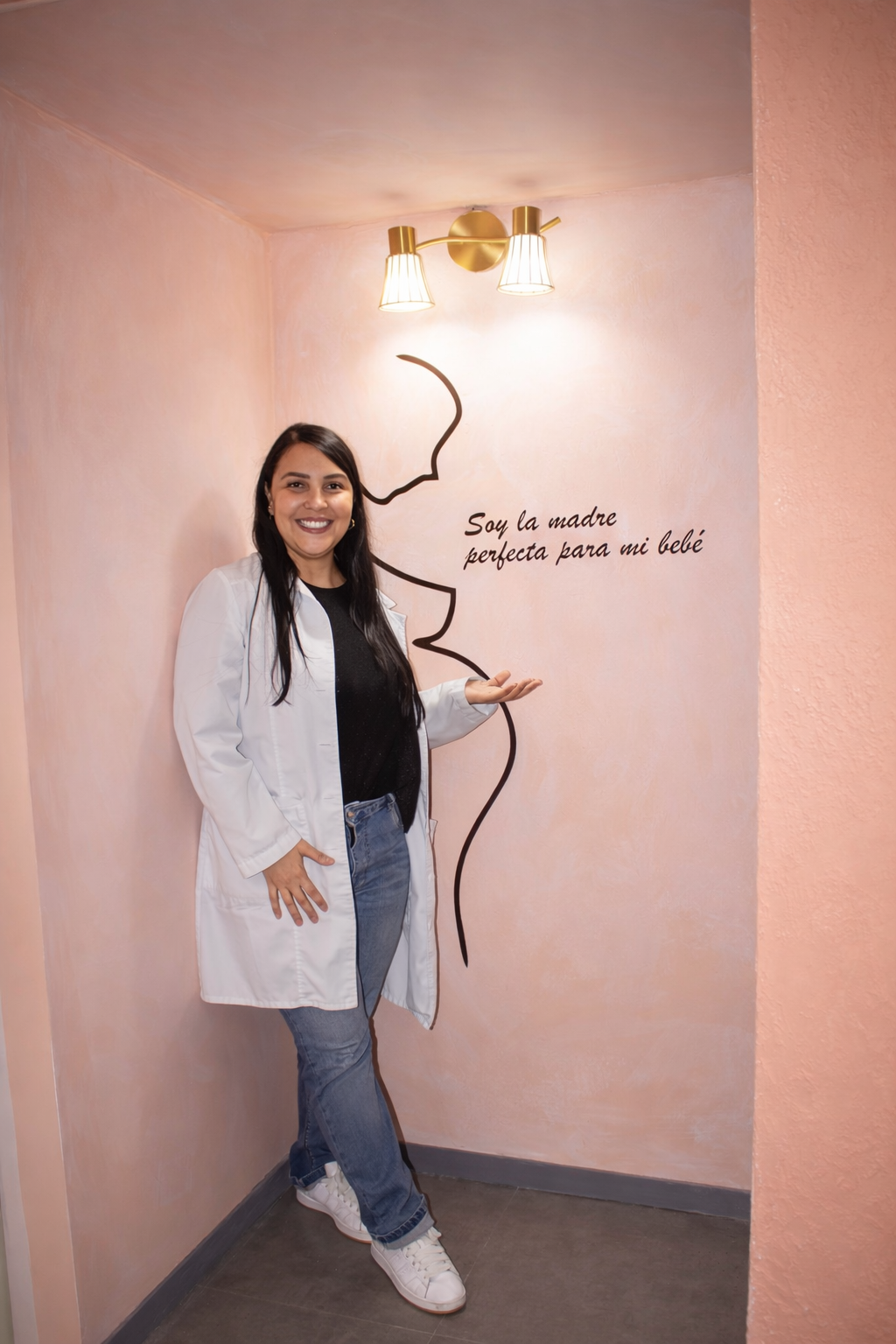 Dra. Indira Sarria, Ginecóloga y Obstetra